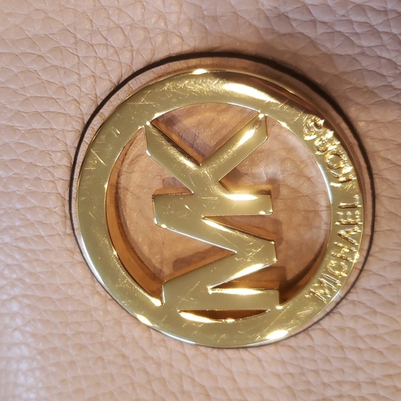 Michael Kors Jet Set Travel Chain Shoulder Bag Blossom Purse & Wallet - Picture 16 of 17